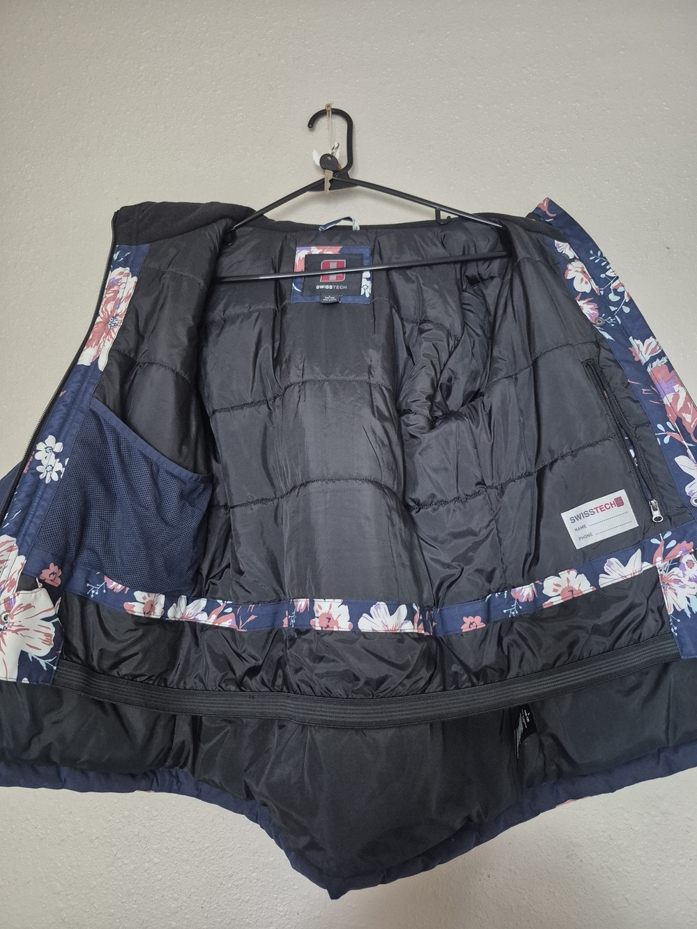 Swiss Tech Navy Floral-Trim Insulated Ski Jacket